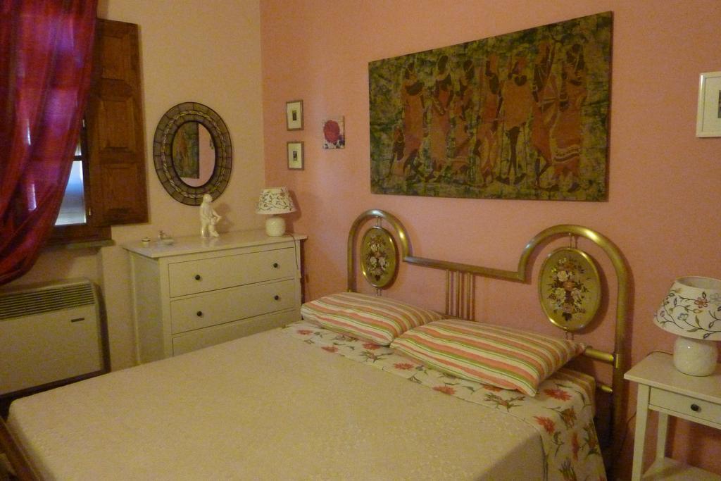 Villa Il Nido Lucca Habitación foto